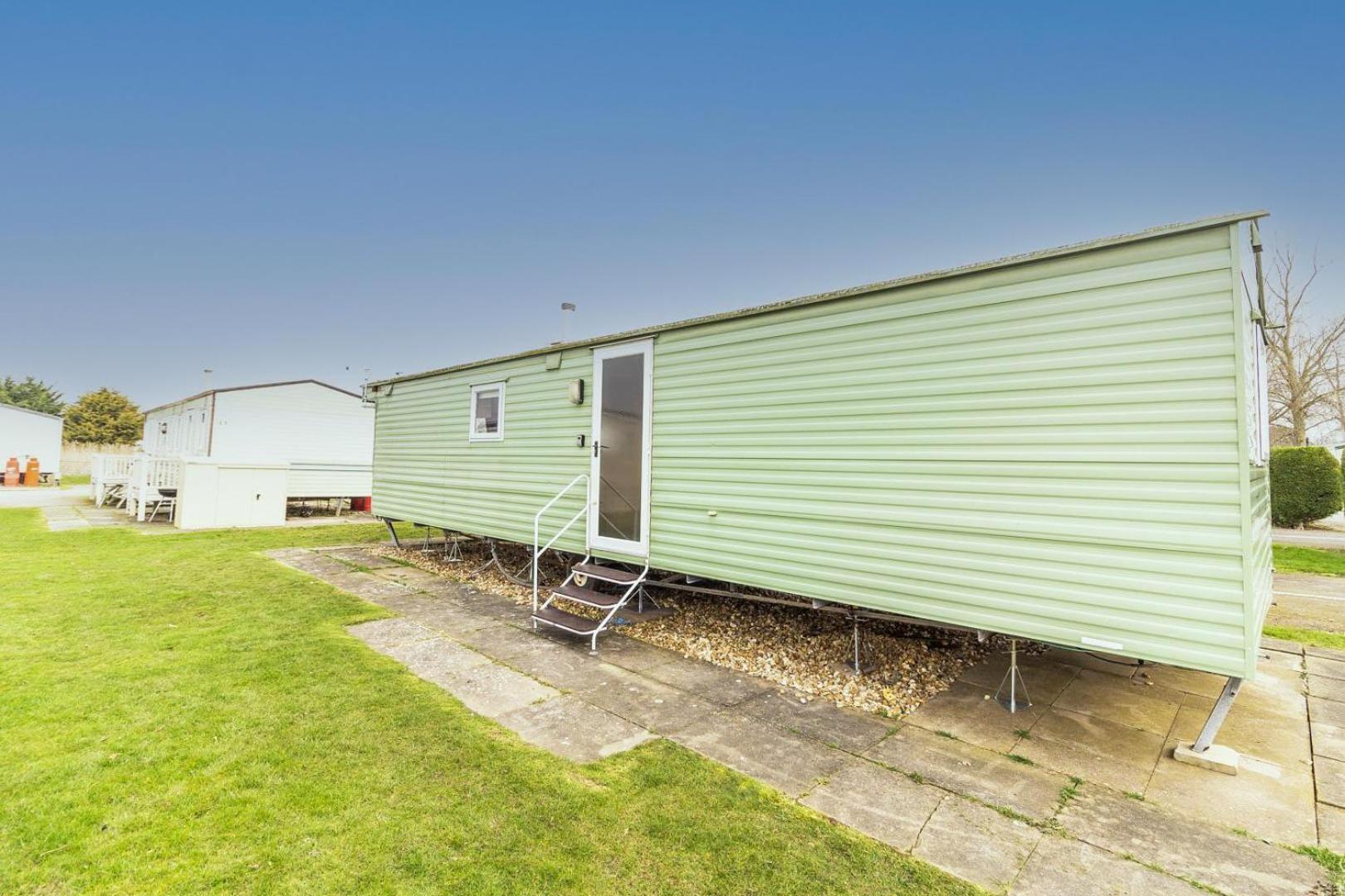 מלון Lovely 8 Berth Caravan At Southview Holiday Park In Skegness Ref 33061C מראה חיצוני תמונה